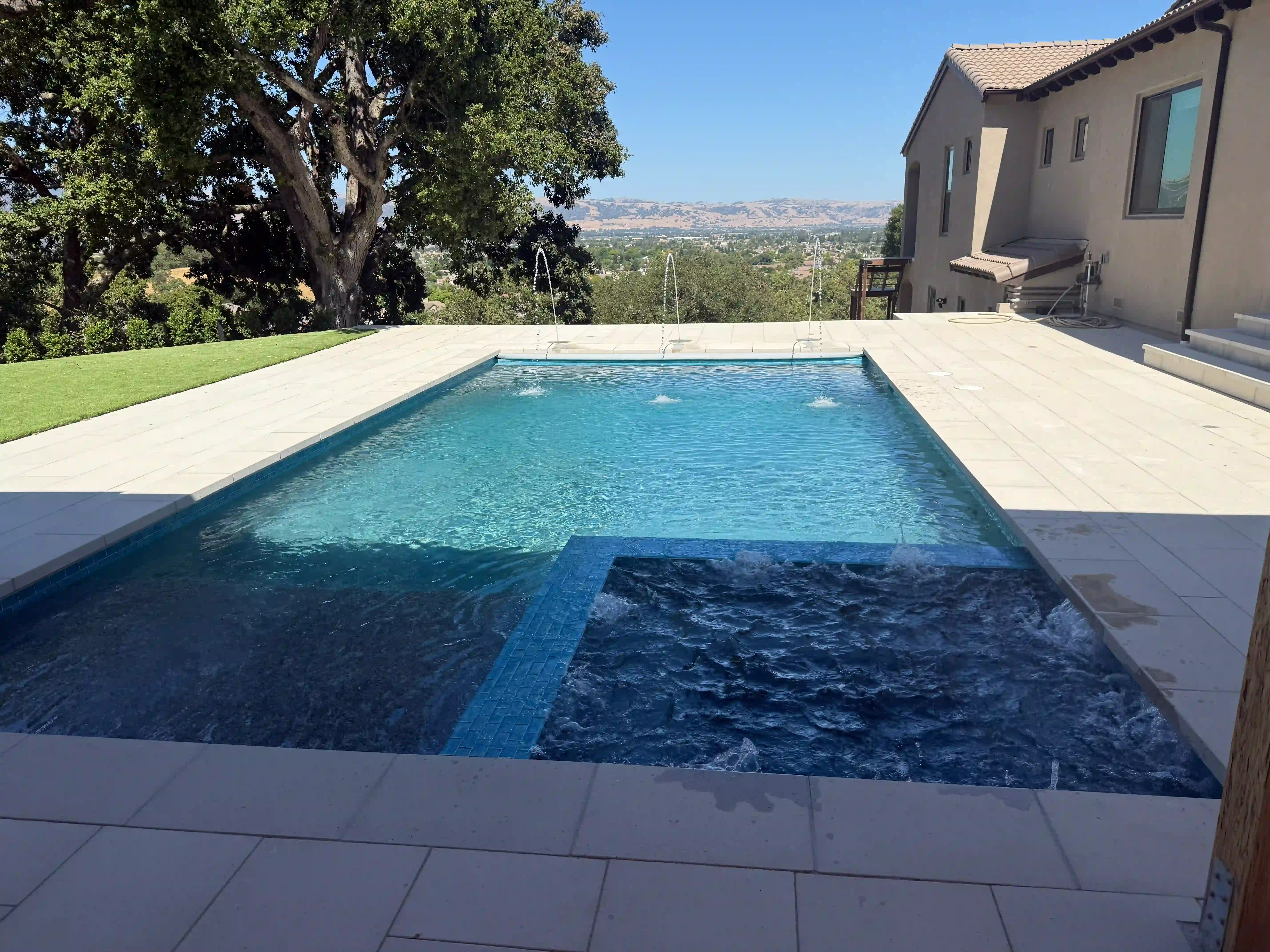 Professional Pool Maintenance San Martin CA