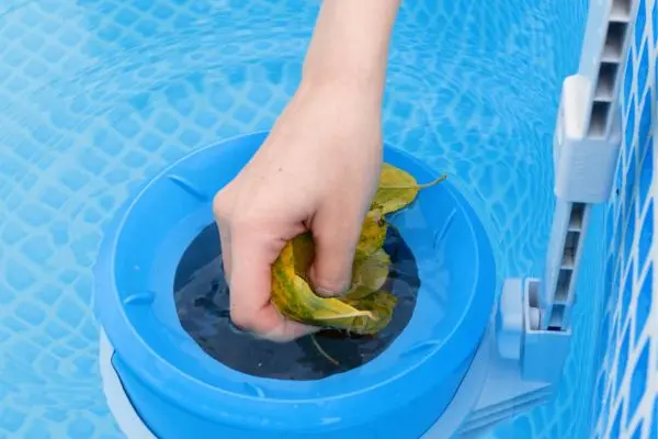 Filter Repair Installation - Professional pool service by Legendary Pools Inc